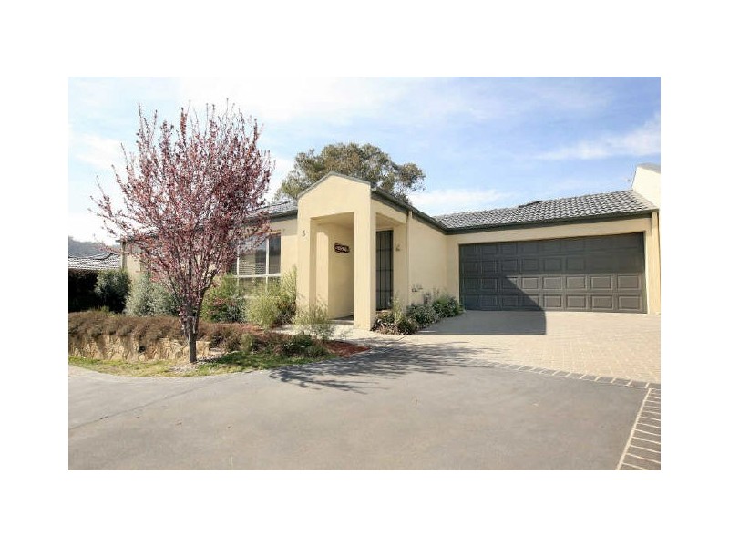 5/6 Kettlewell Crescent, Banks ACT 2906
