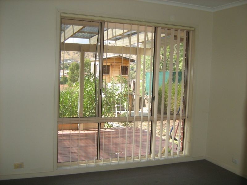 22 McGrowdie Place, Gordon ACT 2906