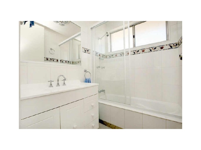 16 Lovegrove Place, Kambah ACT 2902