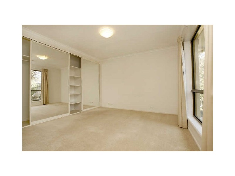 29 John Young Crescent, Greenway ACT 2900