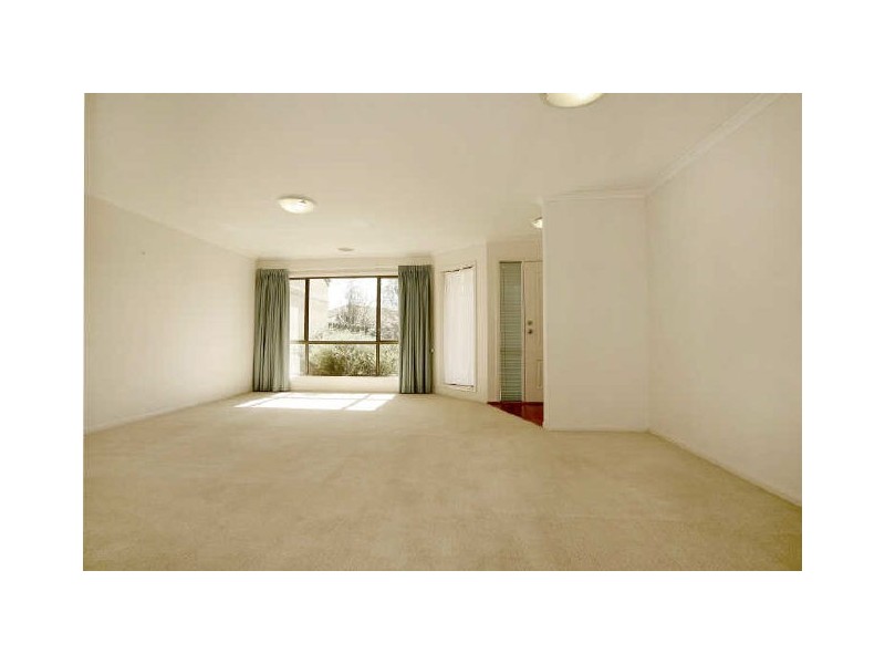 29 John Young Crescent, Greenway ACT 2900