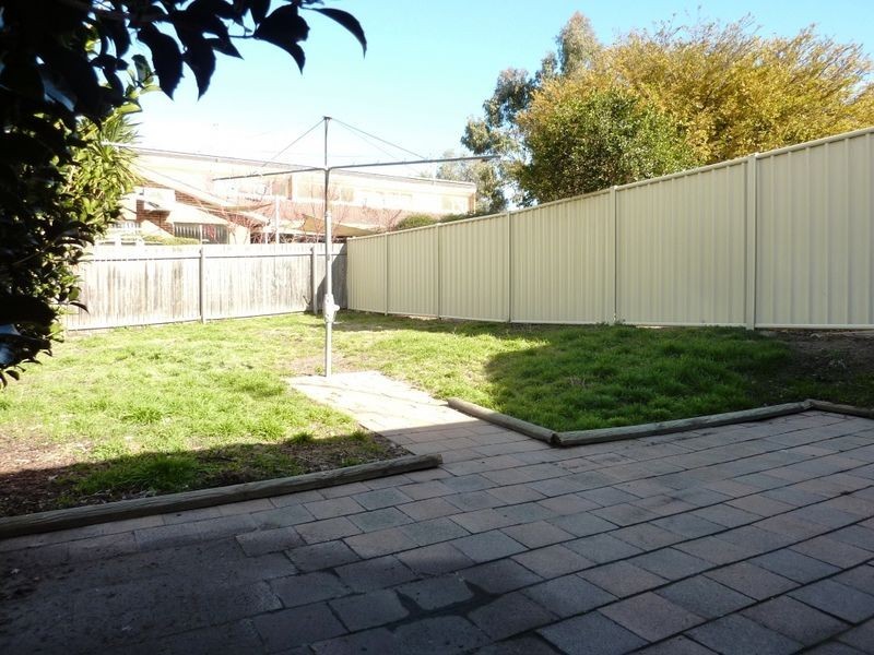 4/48 Florence Taylor Street, Greenway ACT 2900