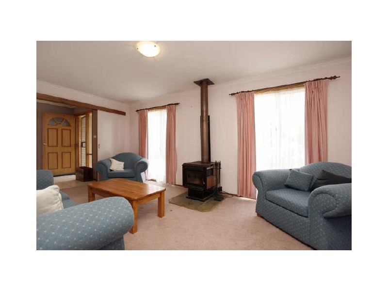 4 Ising Place, Banks ACT 2906