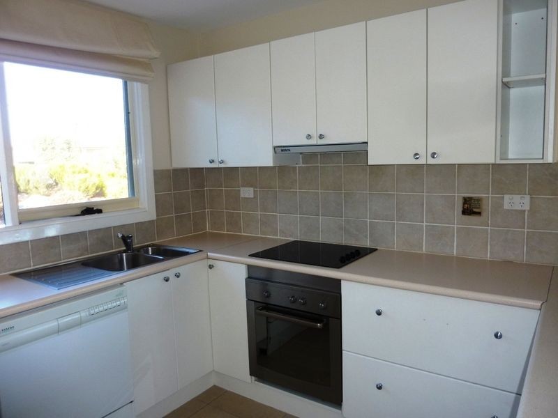 31 Vanzetti Crescent, Kambah ACT 2902