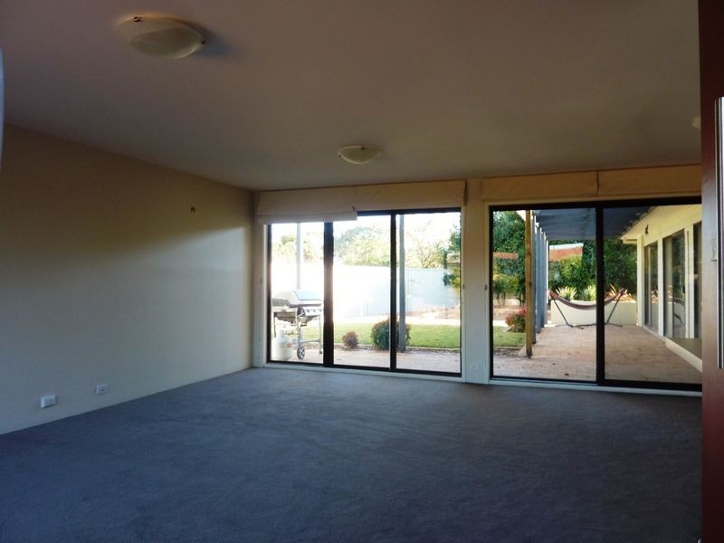 31 Vanzetti Crescent, Kambah ACT 2902