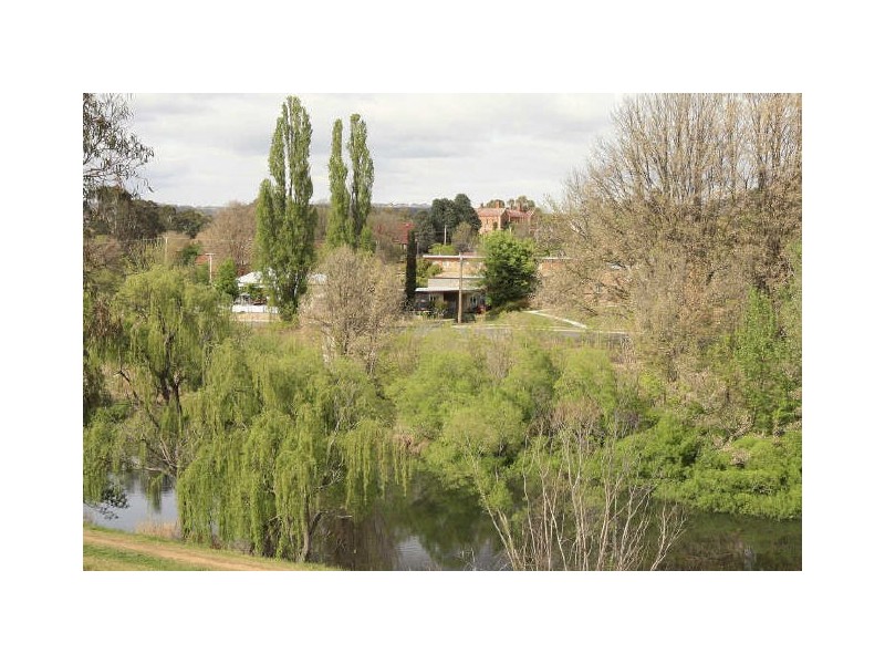3/30 Trinculo Place, Queanbeyan NSW 2620