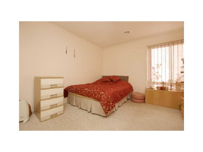 1/16 Watts Street, Greenway ACT 2900