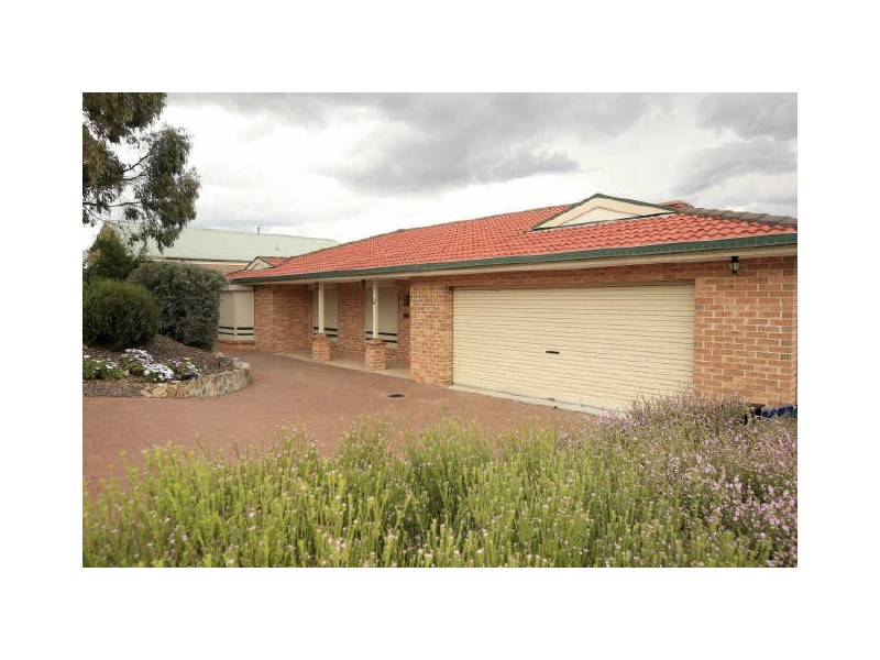 43 Callaway Crescent, Banks ACT 2906