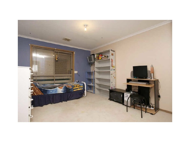 43 Callaway Crescent, Banks ACT 2906