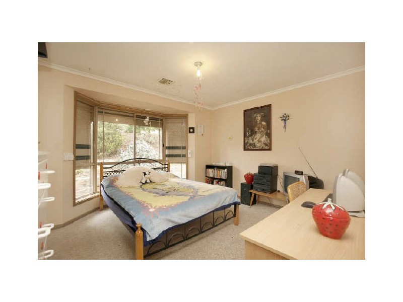 43 Callaway Crescent, Banks ACT 2906