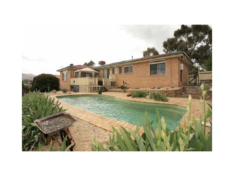 43 Callaway Crescent, Banks ACT 2906
