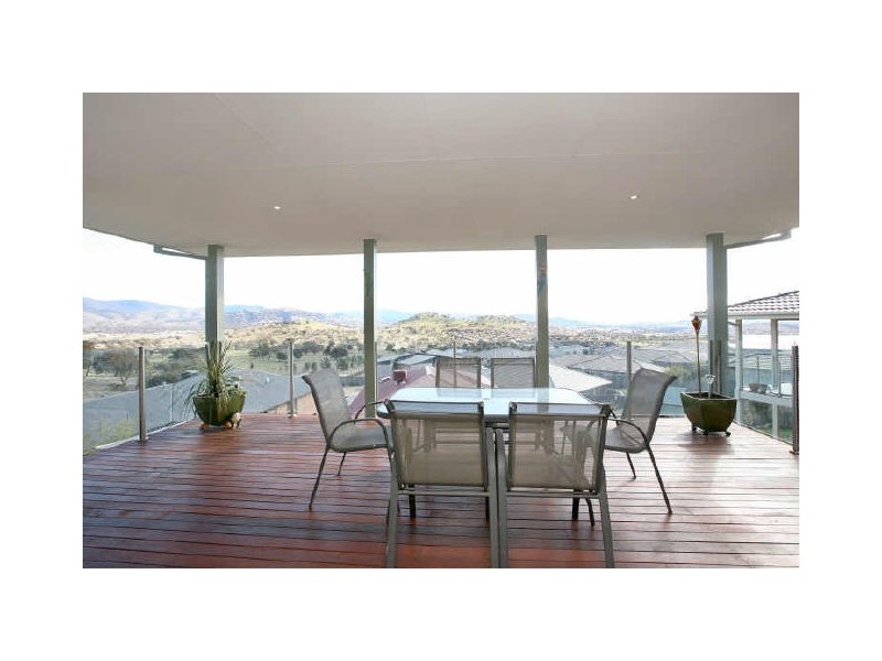 6 Crespin Place, Banks ACT 2906