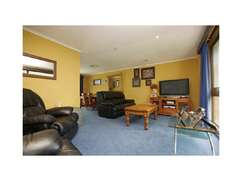 13 Karney Street, Kambah ACT 2902