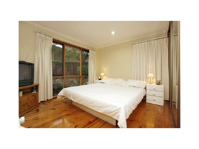 6 Lamble Place, Oxley ACT 2903
