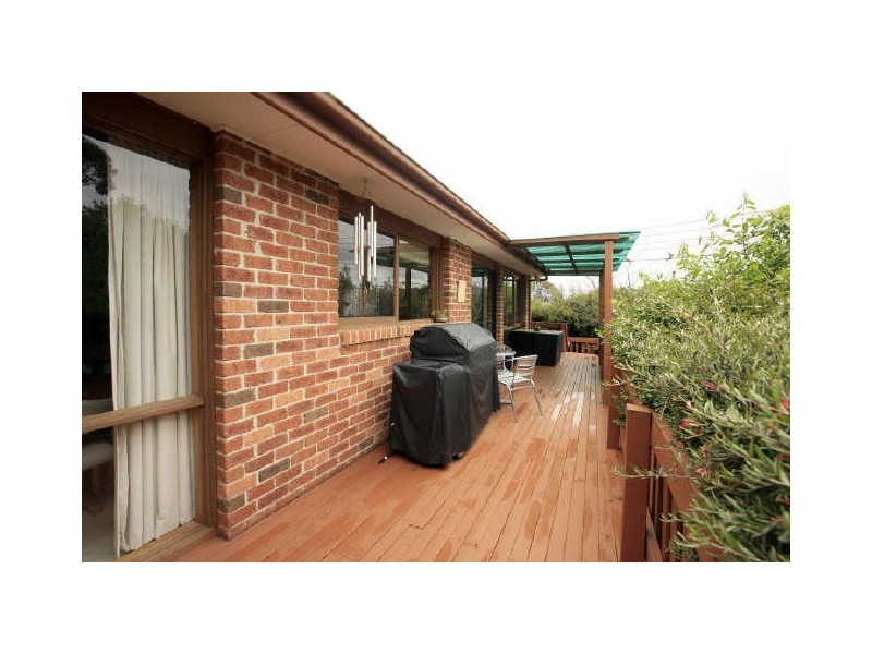 6 Lamble Place, Oxley ACT 2903