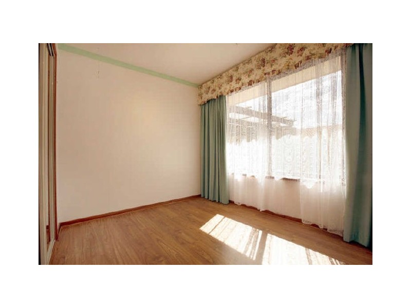 4 Mathews Place, Banks ACT 2906