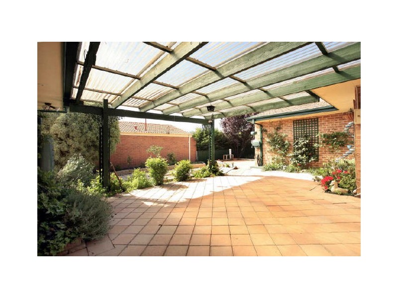 4 Mathews Place, Banks ACT 2906