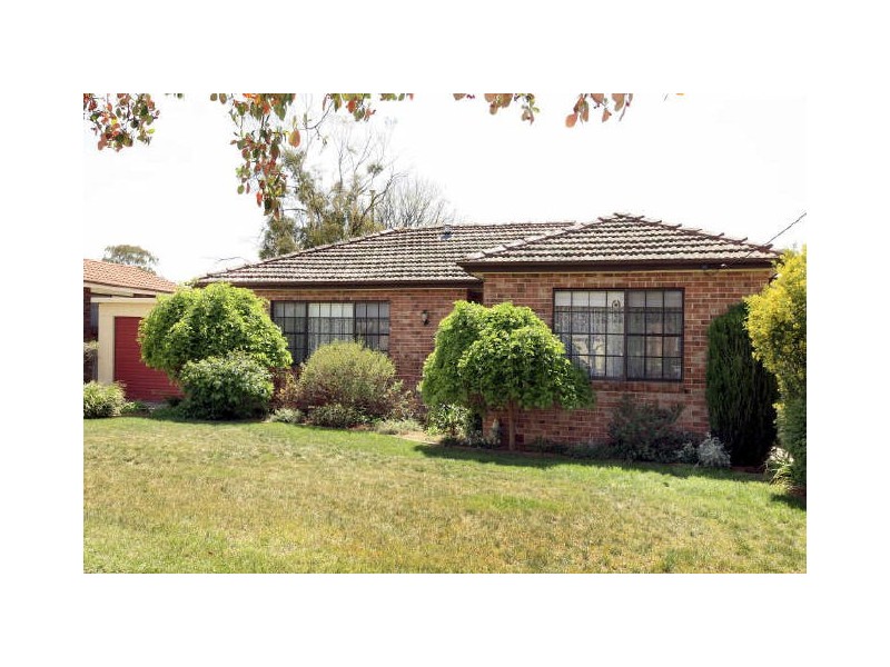 35 West Avenue, Queanbeyan NSW 2620