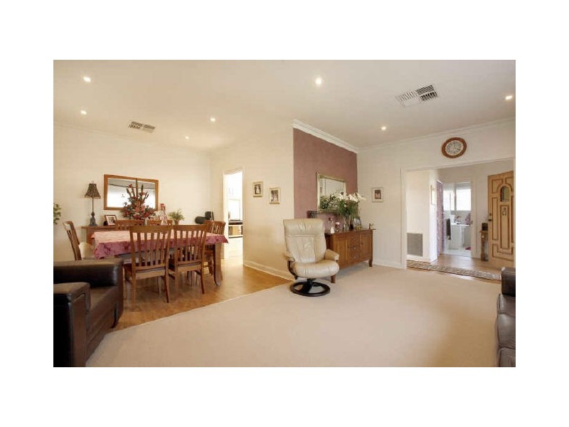 35 West Avenue, Queanbeyan NSW 2620