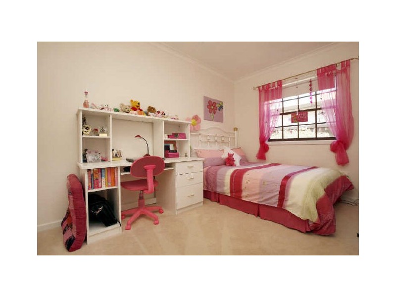 35 West Avenue, Queanbeyan NSW 2620