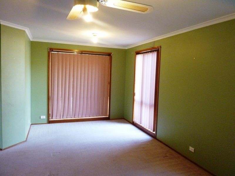 19 Brockway Circuit, Banks ACT 2906