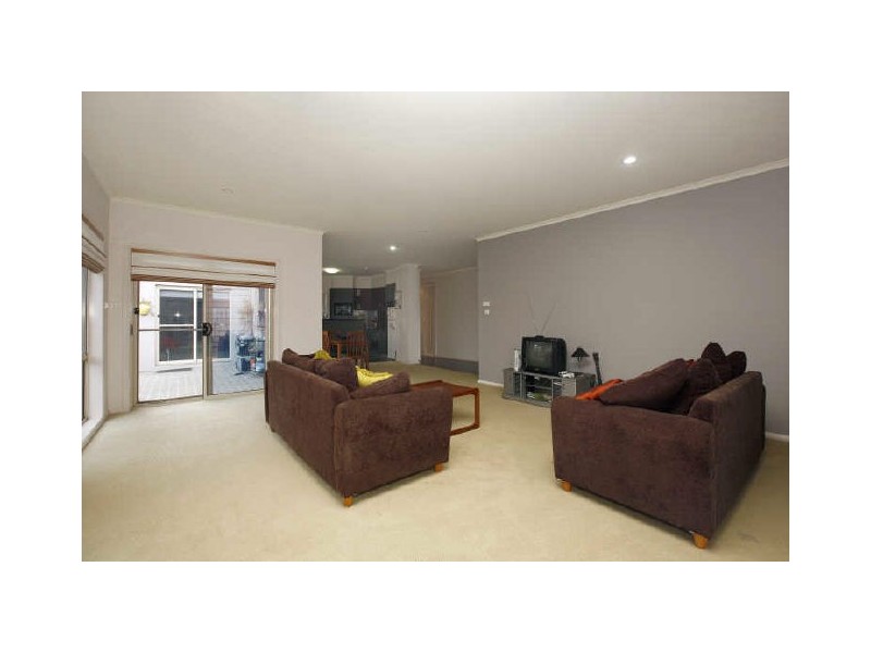 54 McGilvray Close, Gordon ACT 2906