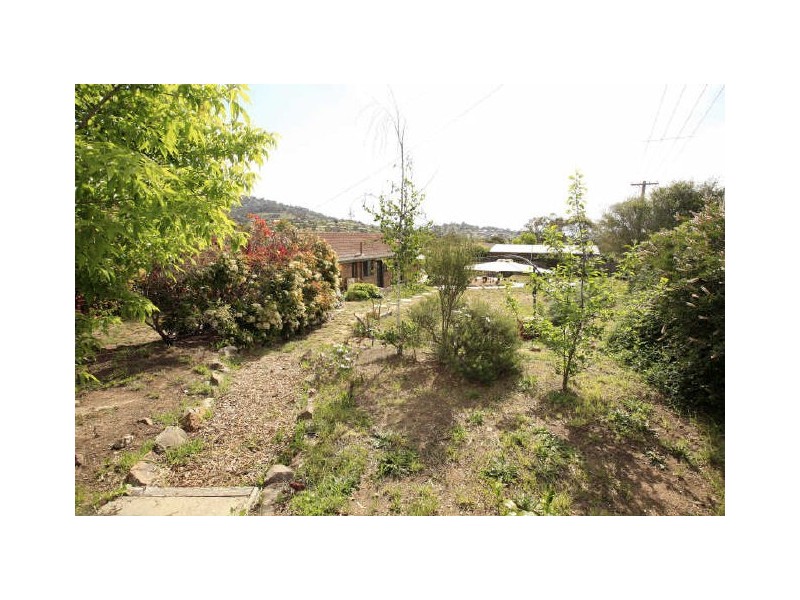 9 Ampt Place, Theodore ACT 2905