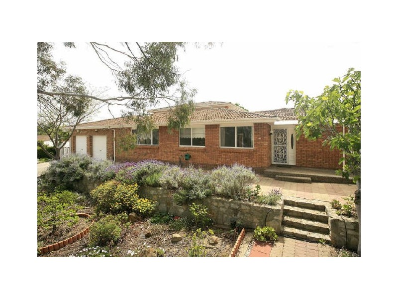 15 Collocott Crescent, Oxley ACT 2903