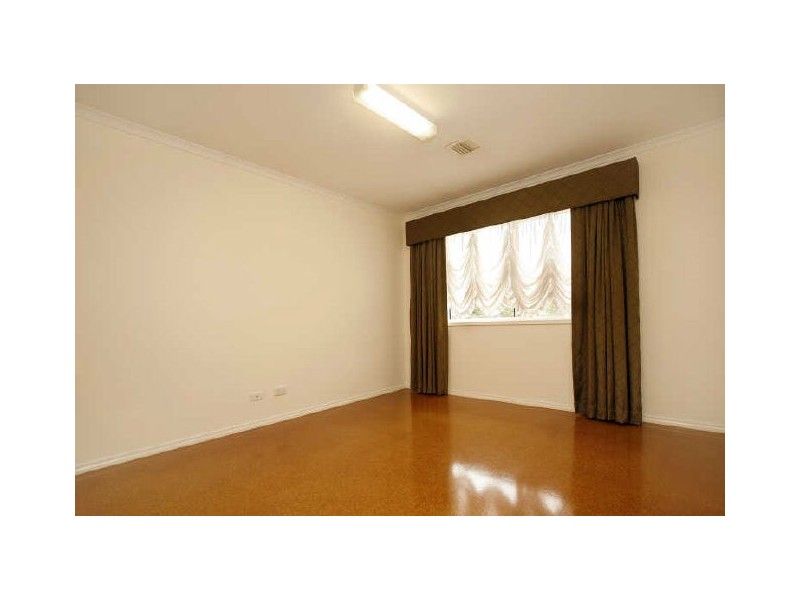 15 Collocott Crescent, Oxley ACT 2903