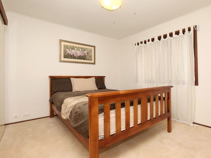 27 Marengo Place, Isabella Plains ACT 2905