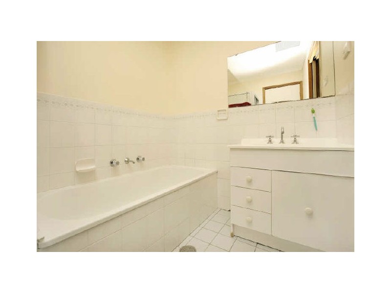 168 Lawrence Wackett Crescent, Theodore ACT 2905