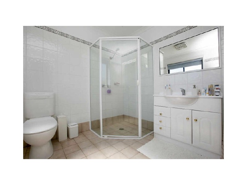 11/113 Mortimer Lewis Drive, Greenway ACT 2900