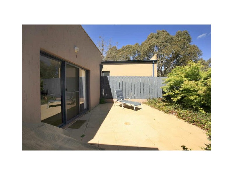 11/113 Mortimer Lewis Drive, Greenway ACT 2900