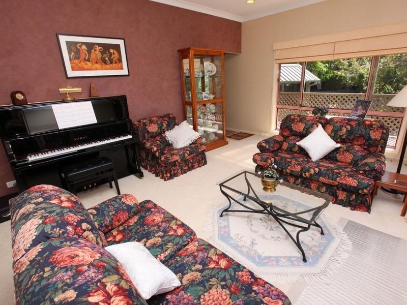 7 Decker Place, Fadden ACT 2904