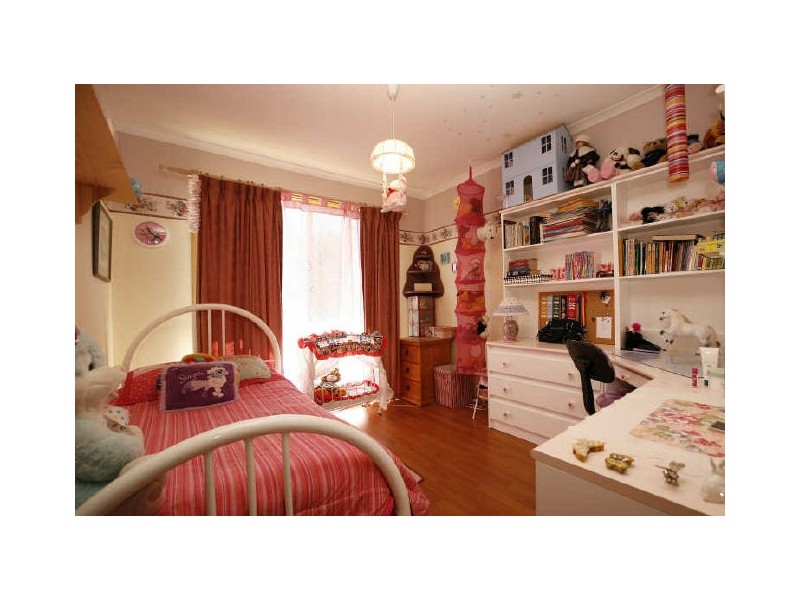 33 Brigden Crescent, Theodore ACT 2905