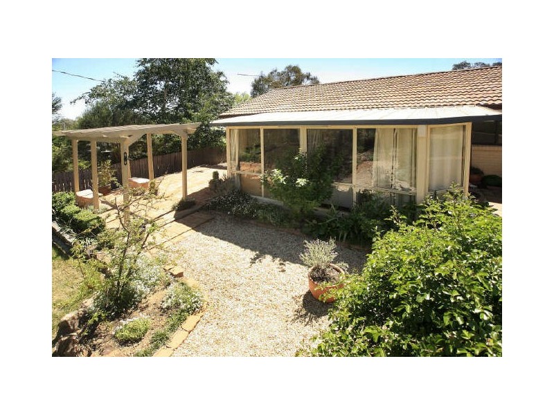 33 Brigden Crescent, Theodore ACT 2905