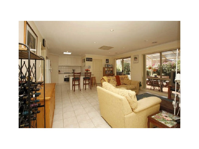 27/92 Casey Crescent, Calwell ACT 2905