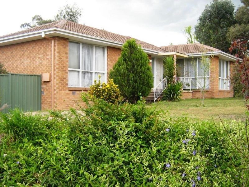 14 Gallagher Crescent, Kambah ACT 2902