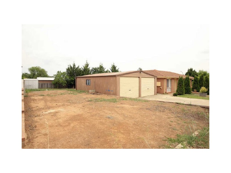 2 Quambone Place, Isabella Plains ACT 2905