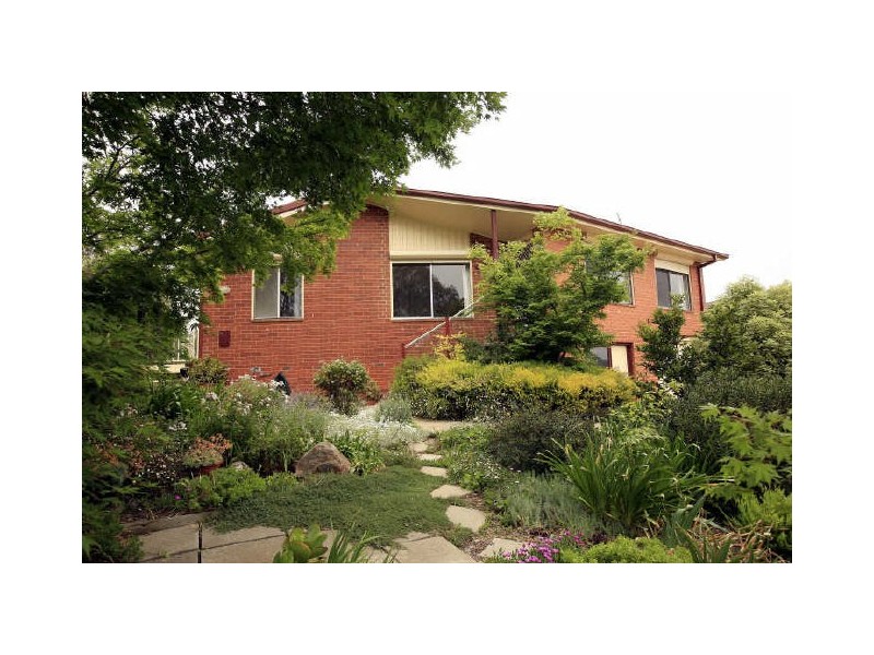 31 Embley Street, Holder ACT 2611