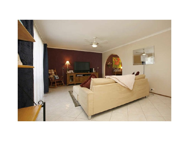 17 Bucknel Circuit, Isabella Plains ACT 2905
