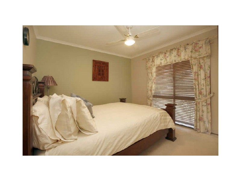 17 Bucknel Circuit, Isabella Plains ACT 2905