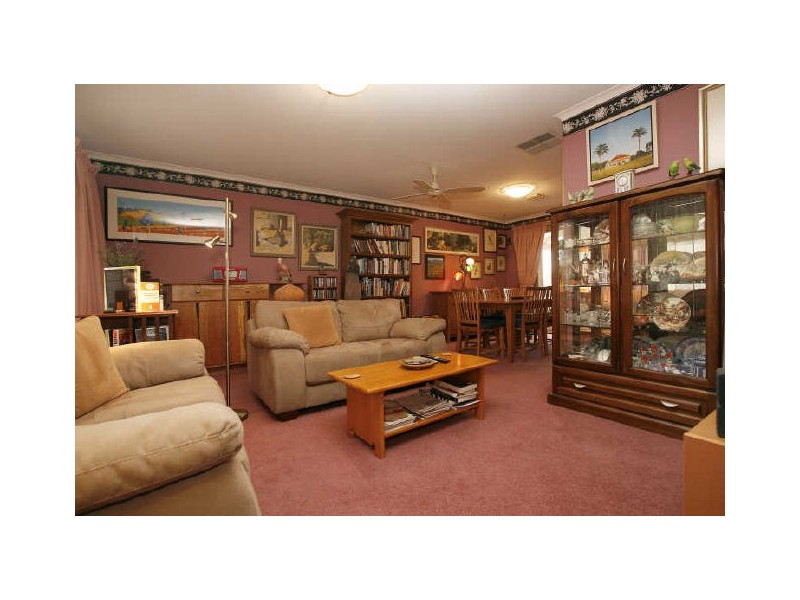 143 Knoke Avenue, Gordon ACT 2906