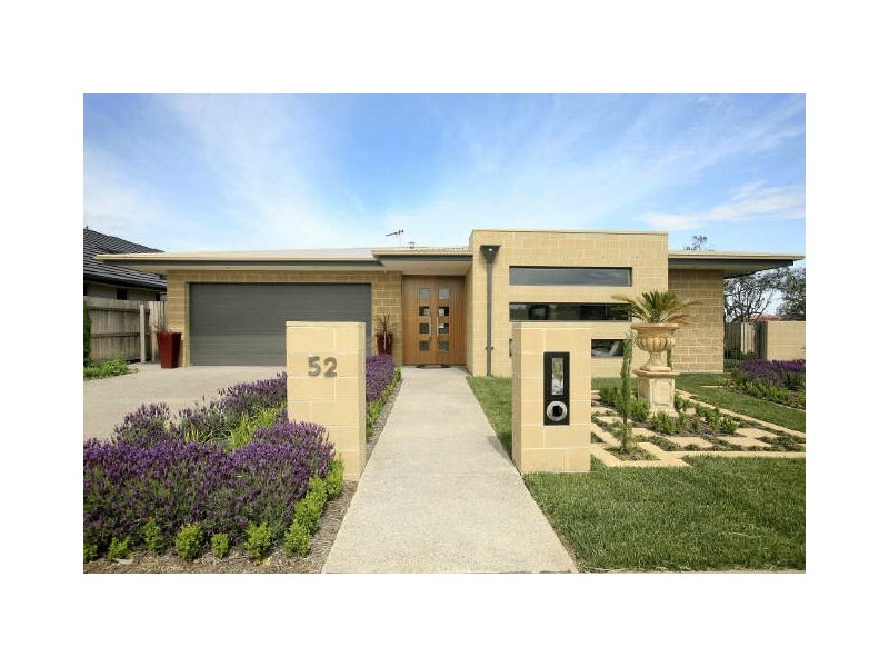 52 Megalong Crescent, Harrison ACT 2914