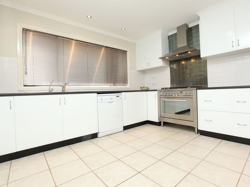 9 Banyule Grove, Conder ACT 2906