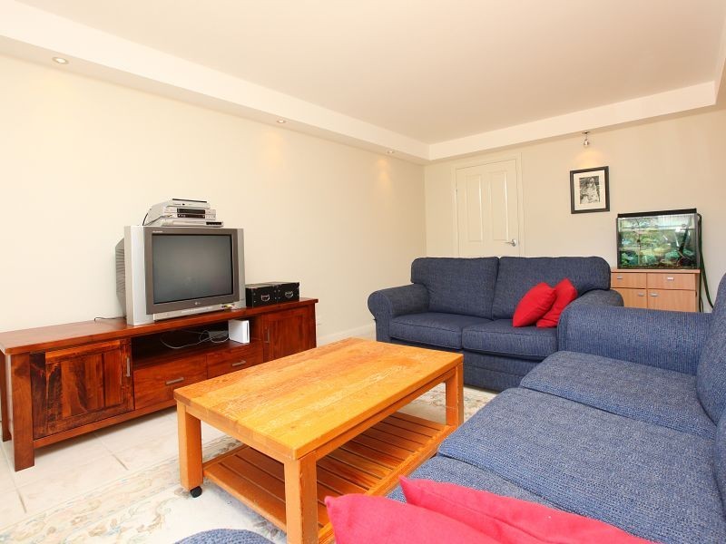 9 Banyule Grove, Conder ACT 2906