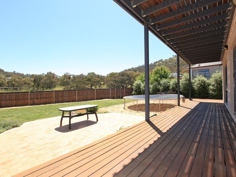 9 Banyule Grove, Conder ACT 2906