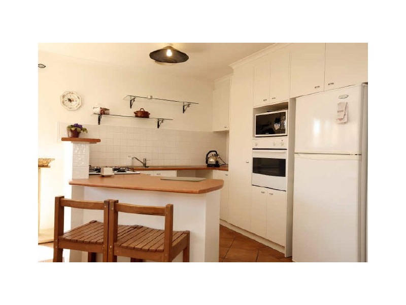 10 Barak Court, Ngunnawal ACT 2913