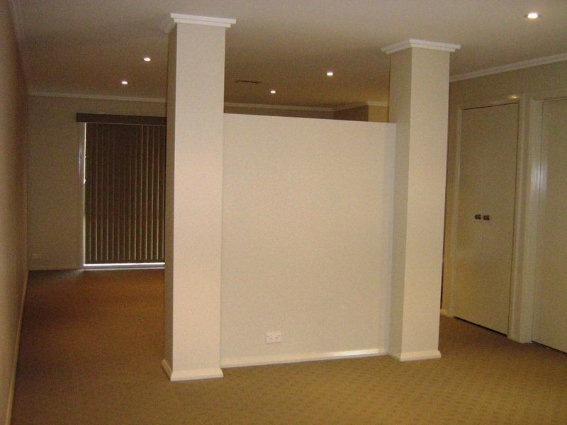 66 Eileen Good Street, Greenway ACT 2900