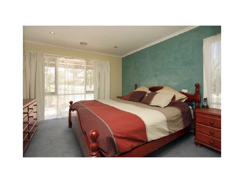 73 Kingsmill Street, Kambah ACT 2902